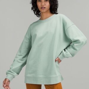 Lululemon Perfectly oversized crew blue silver size 10